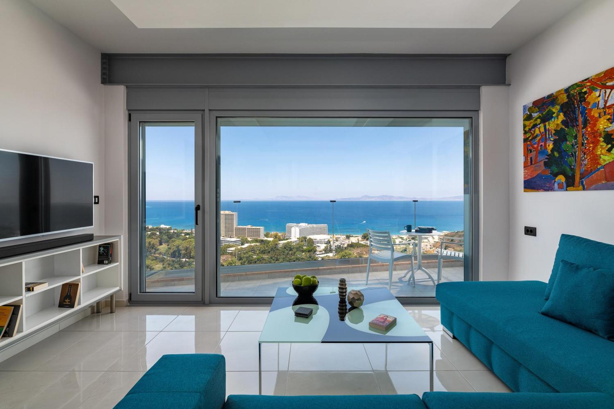 Rhodes Skyline Apartment *
